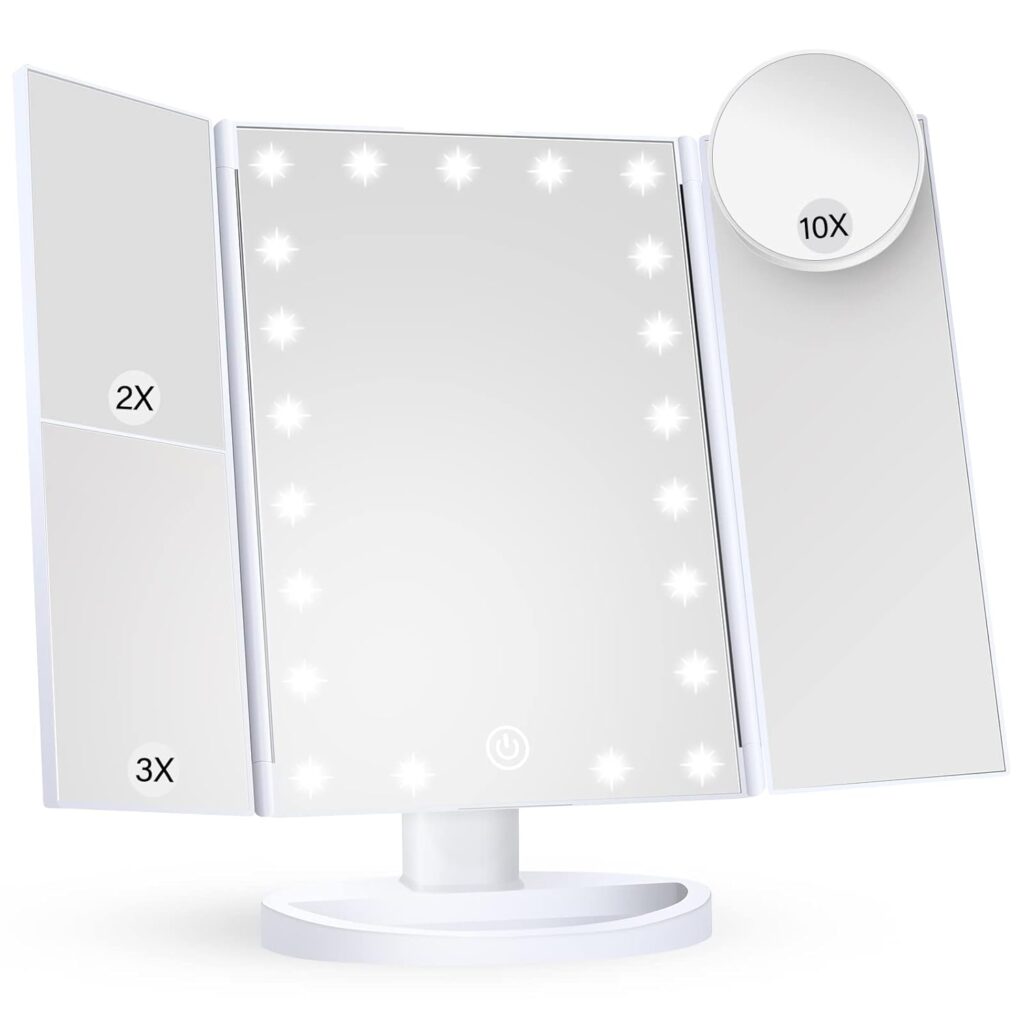 Foldable light-up travel makeup mirror – Amazon beauty gadget TikTok influencers love
